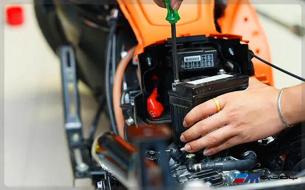 خرید و نگهداری باتری موتورسیکلت